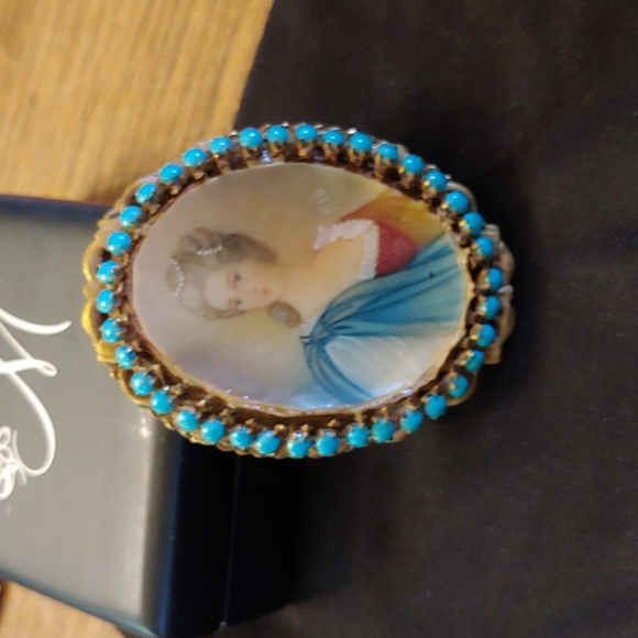 Vintage By ROBERT Hand Painted Brooch/ Pendant - Picture 3 of 6